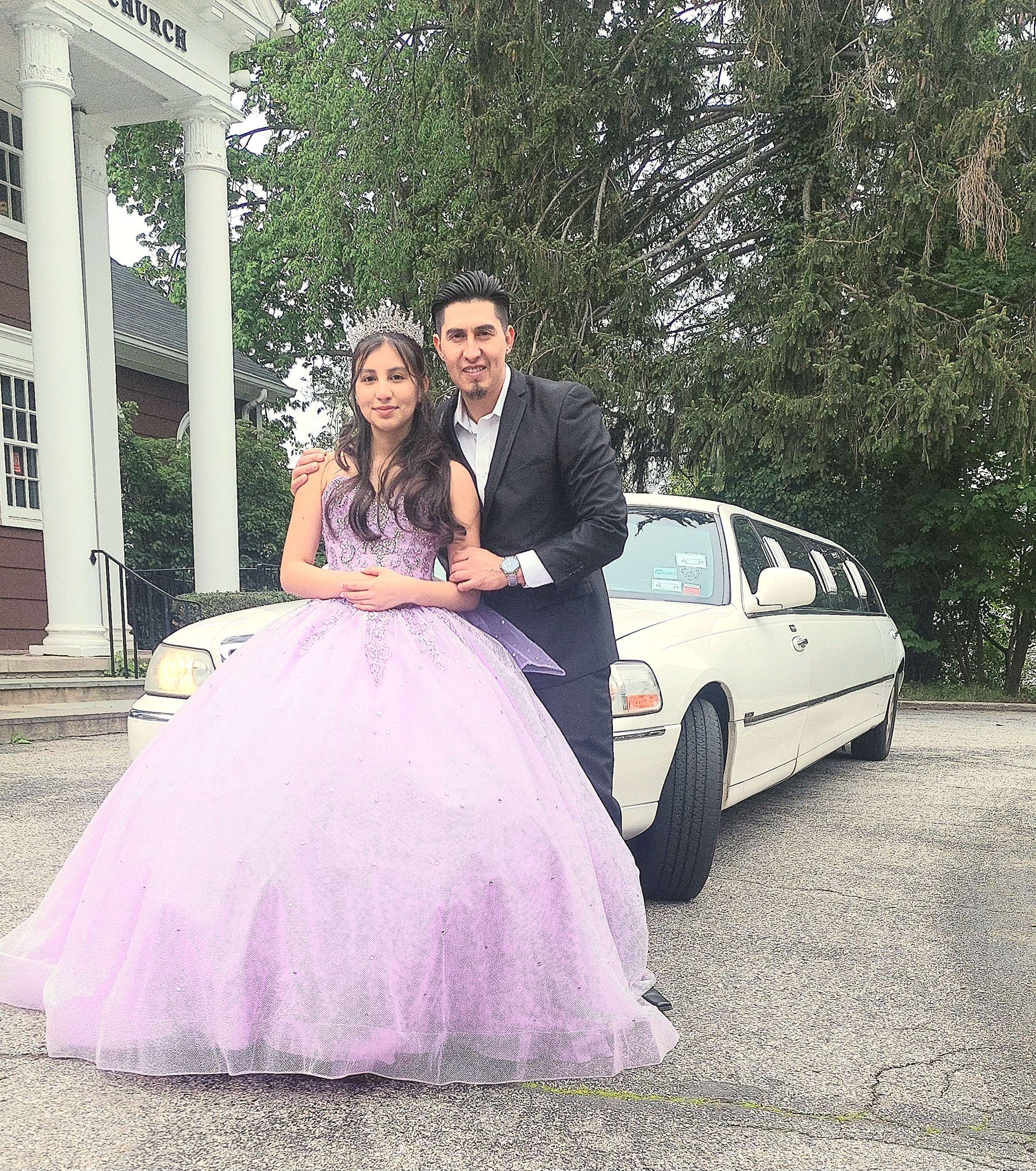 The Most Affordable And Trusted Quinceanera Limousine Service in Long Island 