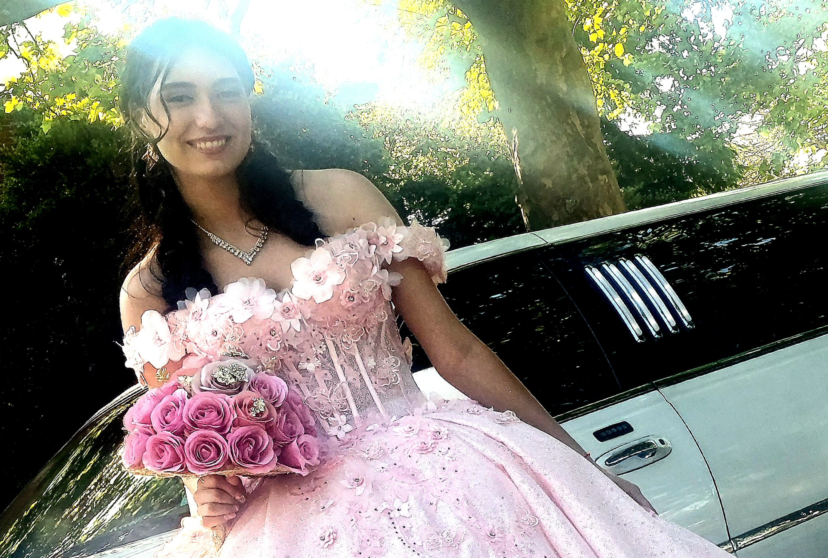 The Most Affordable And Trusted Quinceanera Limo Service in Long Island 